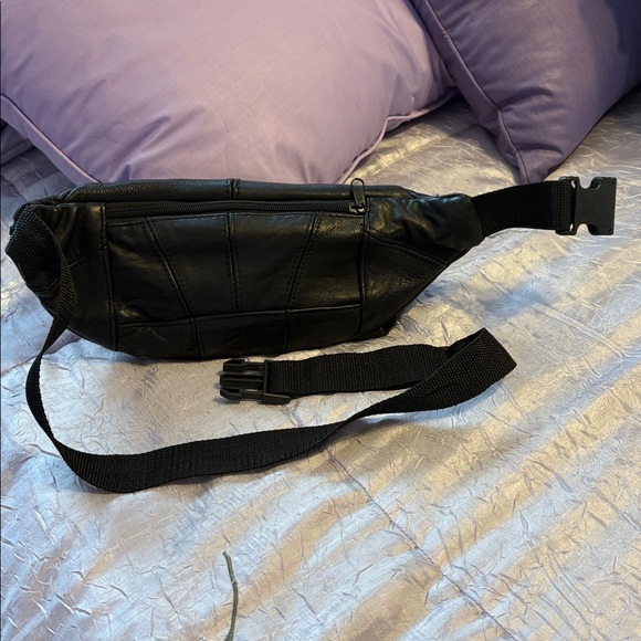 Men’s Fanny pack - Picture 2 of 7